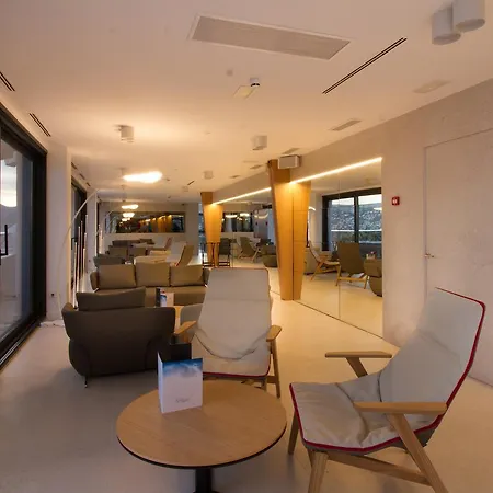 Hotel Estimar Suitopia 4*