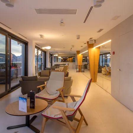 Estimar Suitopia 酒店