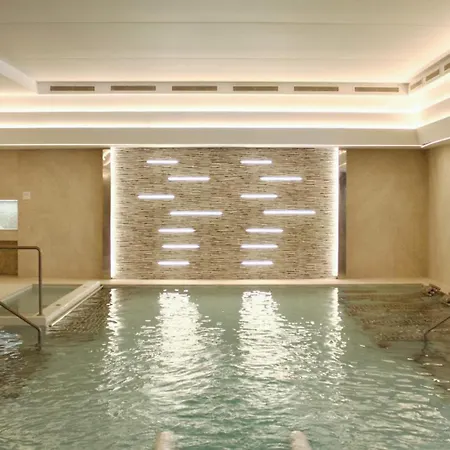 Hotel Estimar Suitopia