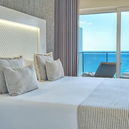 Estimar Suitopia Hotel 4*