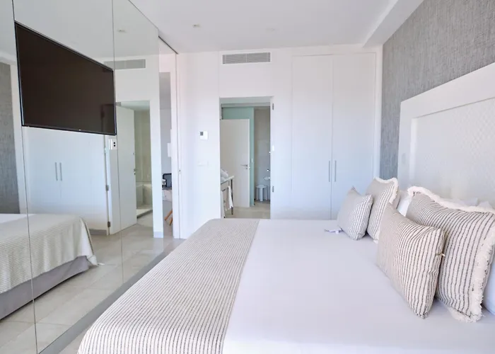 Estimar Suitopia 호텔 칼페