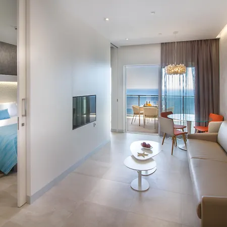Estimar Suitopia 4*