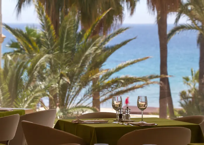 Estimar Suitopia Hotell 4*